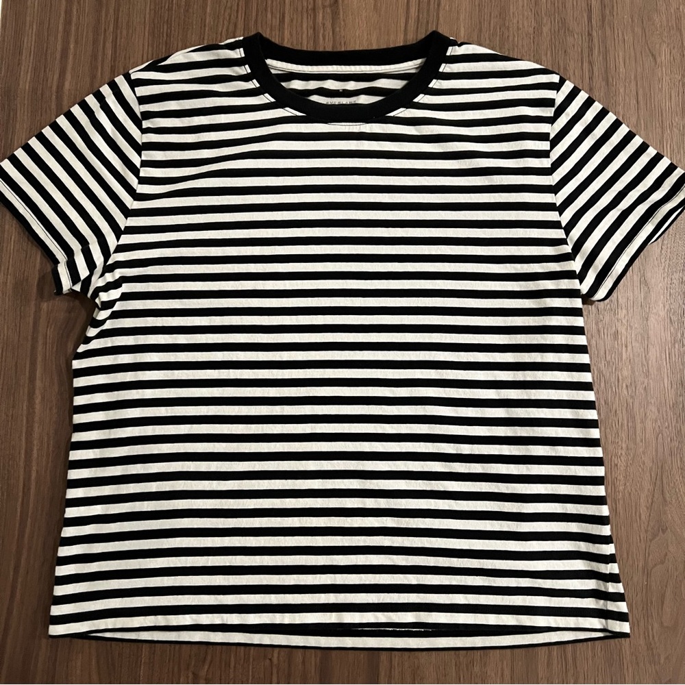 Everlane Box-Cut Tee